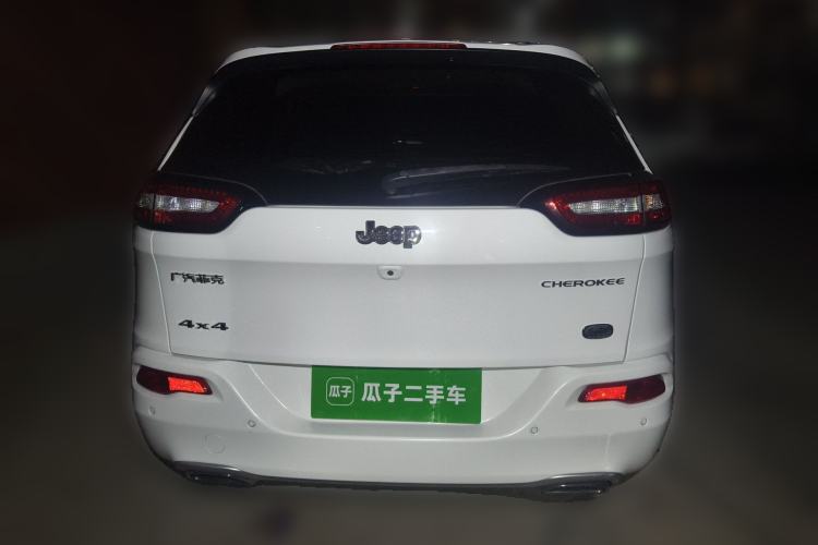 Used Jeep Cherokee 2017 2.4L Professional Smart Edition
