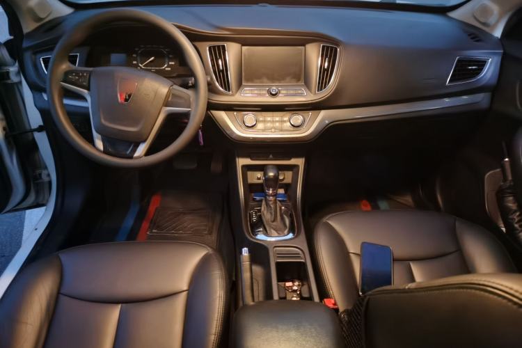 Used Roewe 360 2016 1.5L Automatic Smart Screen Version Center Console