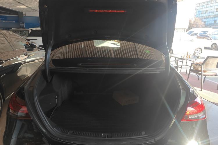 Used Mercedes-Benz E-Class 2023 Updated E 300 L Fashion Edition