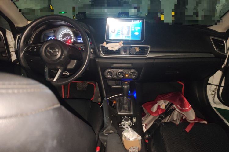 Used Mazda Mazda 3 Axela 2019 Cloud-Controlled Version Sedan 1.5L Automatic Comfort Trim China VI Standard
