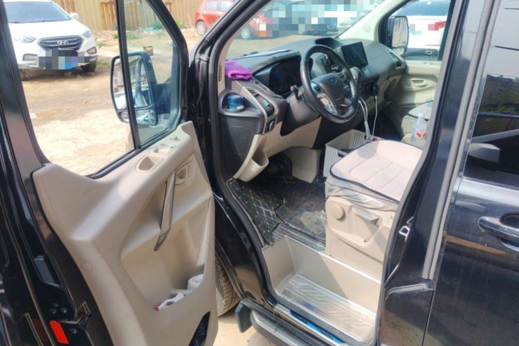 Used Ford Tourneo Custom 2017 2.0T Automatic Elite Edition
