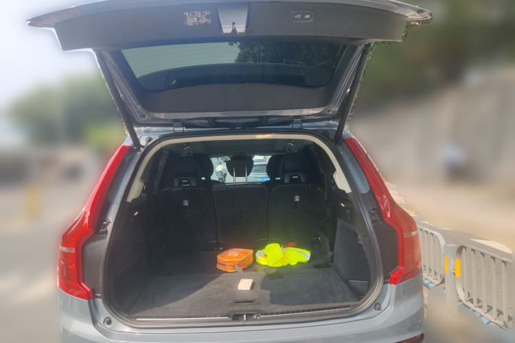 Used Volvo XC90 2019 T6 Zhiyi Edition 7-Seater China VI Standard