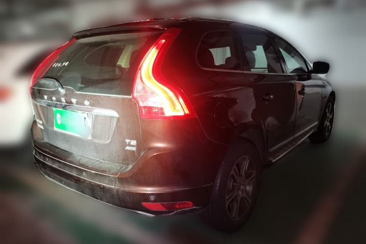 Used Volvo XC60 2015 T5 AWD Zhiyuan Edition
