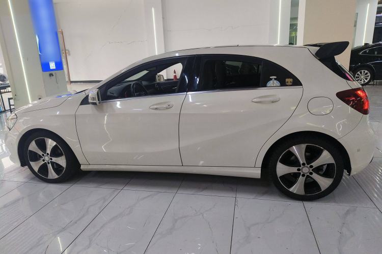 Used Mercedes-Benz A-Class 2017 A 200 Fashion Model
