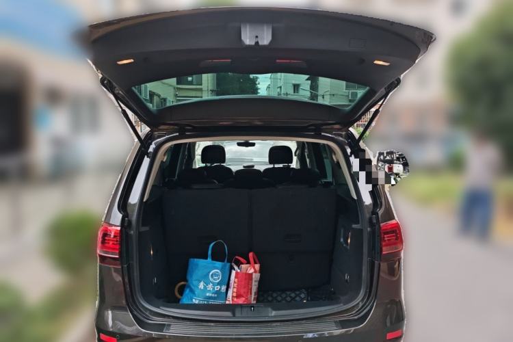 Used Volkswagen Sharan 2018 380TSI Comfort Edition 7-Seater
