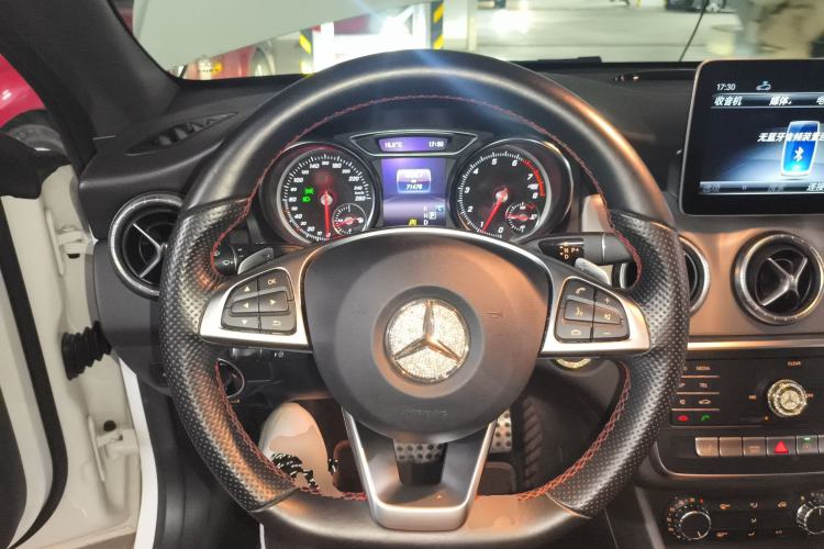 Used Mercedes-Benz CLA 2018 CLA 220 4MATIC Steering Wheel
