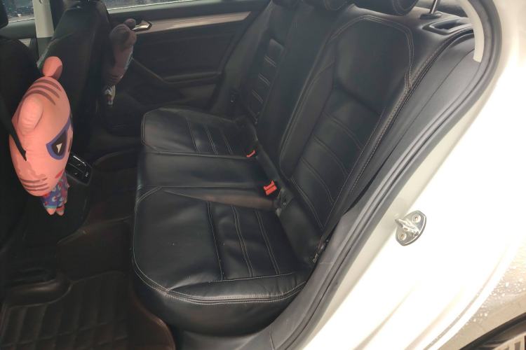 Used Volkswagen Lamando 2017 230TSI Manual Trend Edition Left Rear Seat