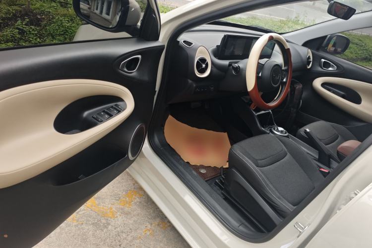 Used Wuling Bingo 2023 203km Light Edition Driver Seat