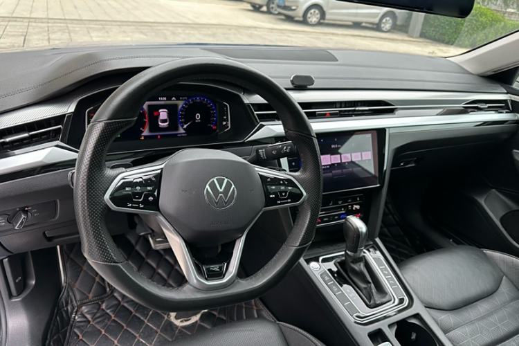 Used Volkswagen FAW-Volkswagen CC 2021 380TSI Striking Edition Gear Lever