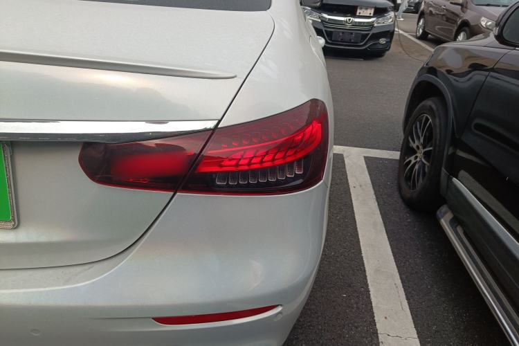 Used Mercedes-Benz E-Class 2022 E 260 Stylish Sports Edition
