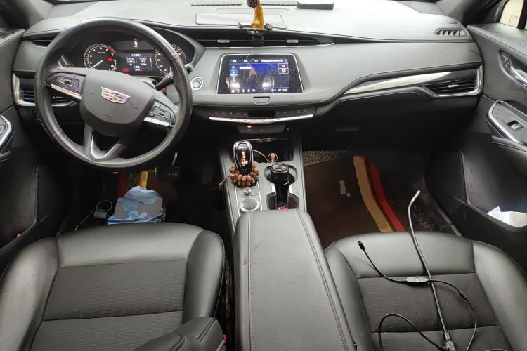 Used Cadillac XT4 2021 28T Two-Wheel Drive Tech Edition