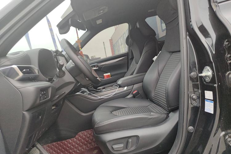 Used Toyota Crown Kluger 2021 2.5L HEV Four-Wheel Drive Luxury Edition Left Front Seat