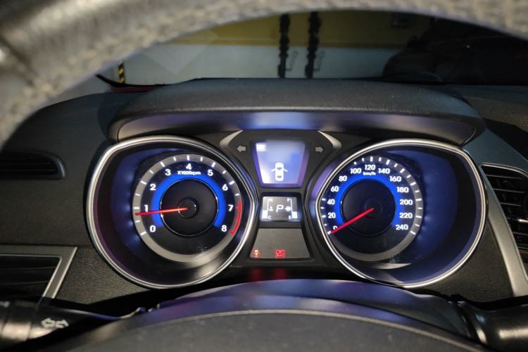 Used Hyundai Elantra (5th Generation / Langdong) 2015 1.6L Automatic Luxury Model Instrument Cluster