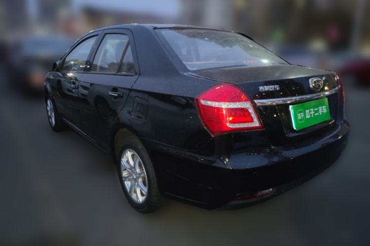 Used Geely Auto Diamond 2016 1.5L Manual Elite Version China IV Standard
