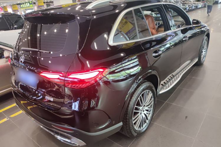 Used Mercedes-Benz GLC 2024 Refreshed GLC 300 L 4MATIC Dynamic Version 5 Seats
