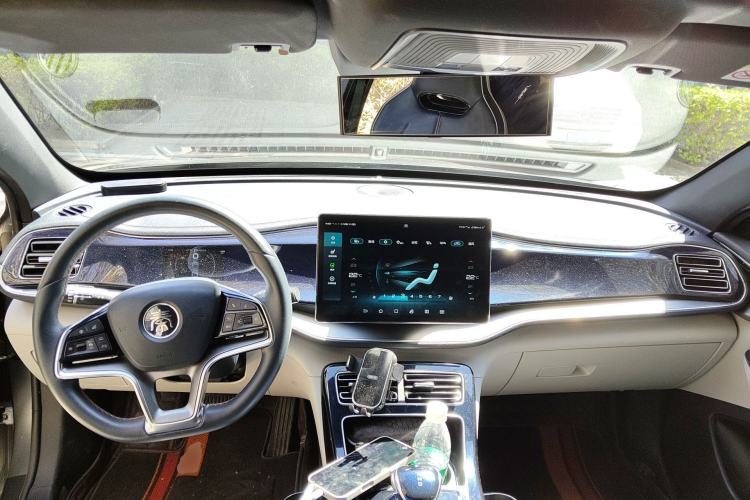 Used BYD Qin PLUS 2021 EV 600KM Flagship Model Center Console