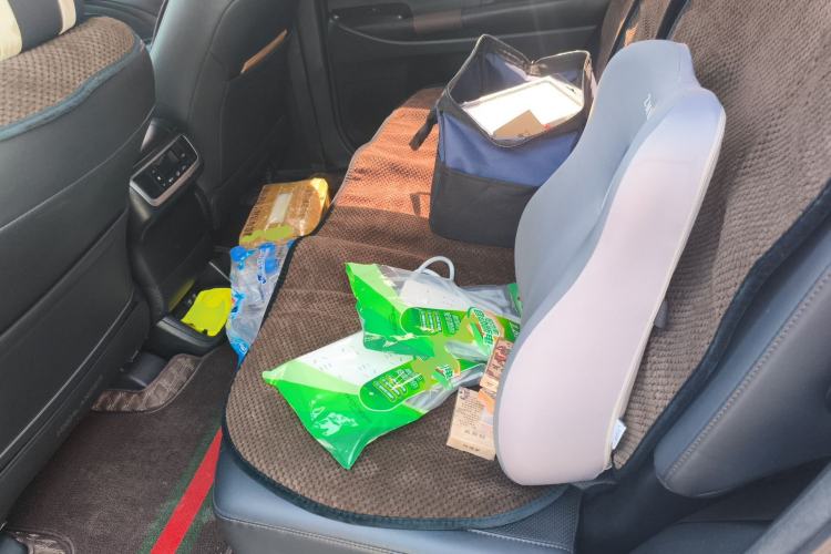 Used Toyota Highlander 2018 2.0T Four-Wheel Drive Supreme Edition 7-Seater China VI Left Rear Seat