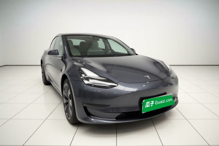 Used Tesla Model 3 (Import) 2019 Long-Range All-Wheel-Drive Version

