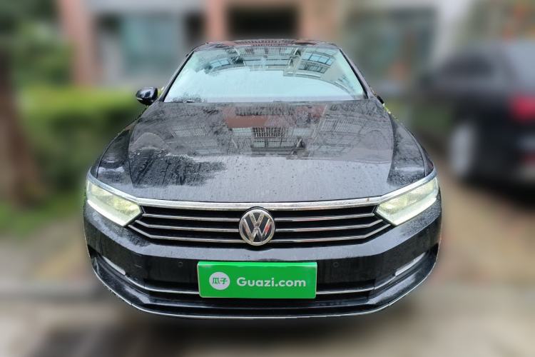 Used Volkswagen Magotan 2019 330TSI DSG Leading Model China VI Standard