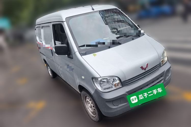Used Wuling Zhiguang 2020 1.2L Van Utility Model China VI Emission Standard 2 Seats LSI Front Right 45 Deg