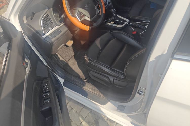 Used Hyundai Elantra (6th Generation / Lingdong) 2016 1.6L Automatic ZhiXuan – Elite Version Driver Seat