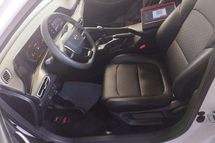 Used CHANGAN Eado 2022 PLUS 1.6L GDI Manual Elite Model Left Front Seat