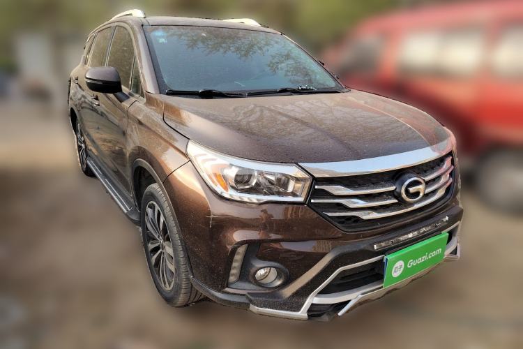 Used GAC Trumpchi GS4 2017 235T Manual Two-Wheel Drive Luxury Edition Front Right 45 Deg