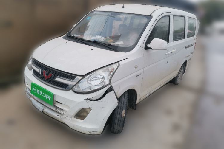 Used Wuling Rongguang V 2016 1.5L Standard Version