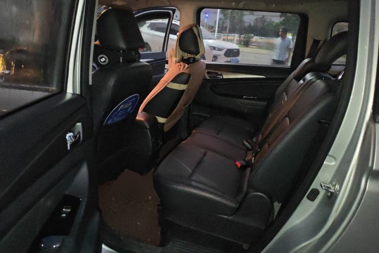 Used CHANGAN KAICHENG Oushang A600 2016 1.5L Manual Luxury 7-Seater Left Rear Seat