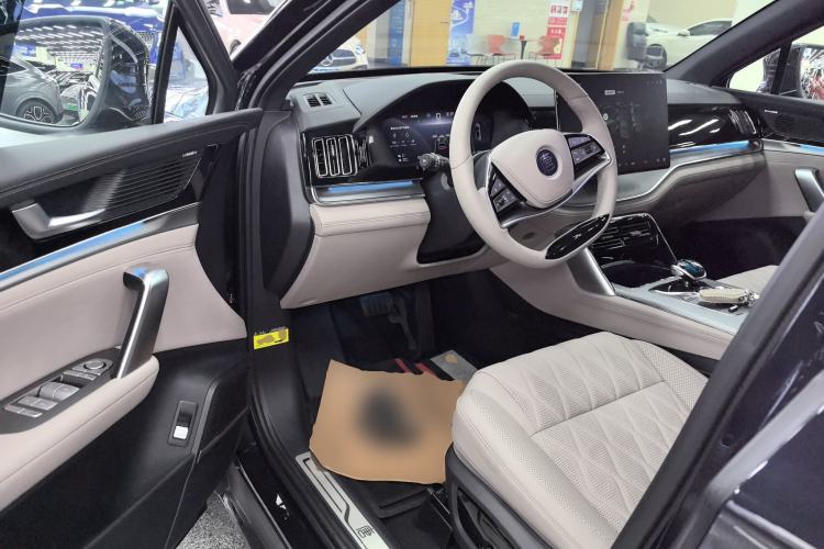 Used BYD Tang New Energy 2025 DM-i 115KM Prestige Model Driver Seat