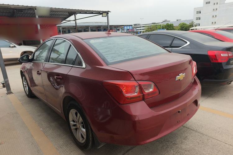 Used Chevrolet Cruze 2015 1.5L Classic SE AT Rear Left 45 Deg