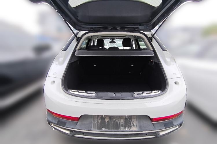 Used DS 6 2016 1.6T Luxury Edition THP160
