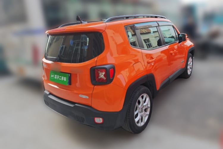 Used Jeep Renegade 2018 Connected Large Screen Version 180T Automatic Jingneng Version Rear Right 45 Deg