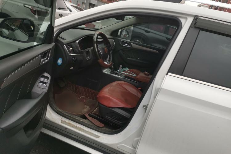 Used Roewe RX5 2016 20T Two-Wheel Drive Automatic Flagship Edition
