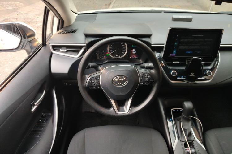 Used Toyota Corolla 2021 Dual-Motor 1.8L E-CVT Elite Edition