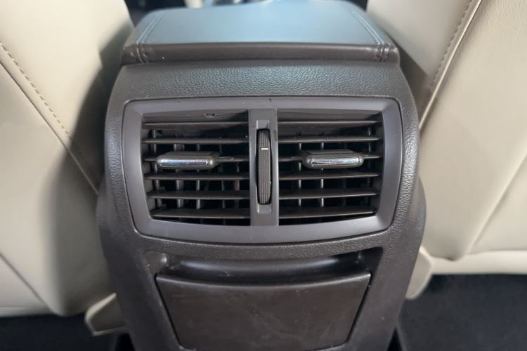 Used Buick Regal 2015 2.0L Leading Fashion Edition