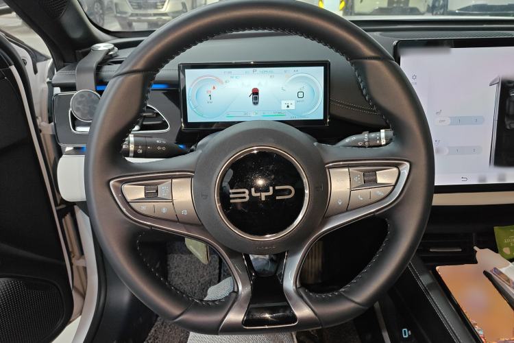Used BYD Seal 06 New Energy 2024 DM-i 120KM Flagship Model Steering Wheel
