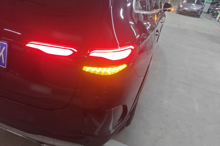 Used Mercedes-Benz GLC 2023 GLC 260 L 4MATIC Luxury 7-Seater Right Rear Taillight