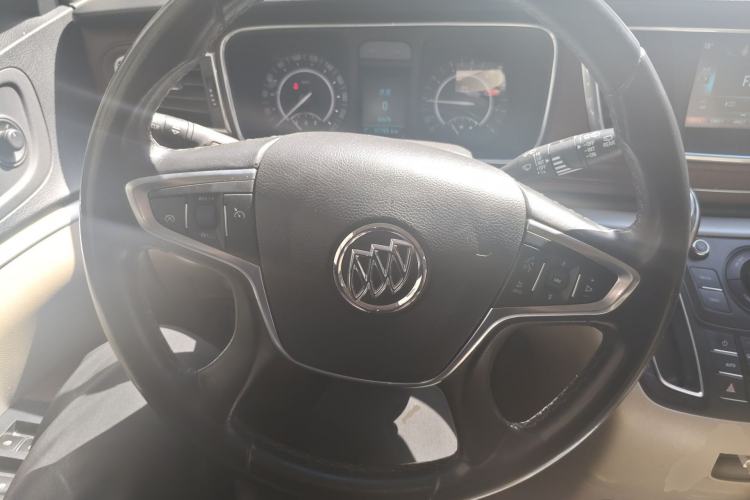 Used Buick GL8 2018 28T Luxury Model China VI Standard