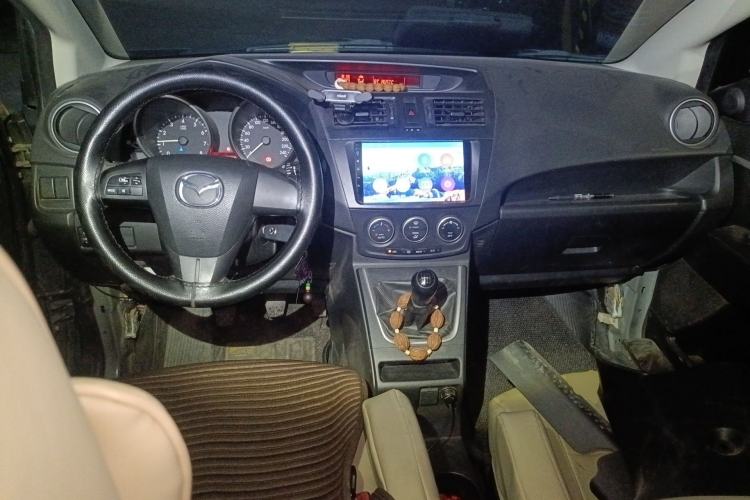 Used Mazda 5 2011 2.0L Manual Comfort Edition
