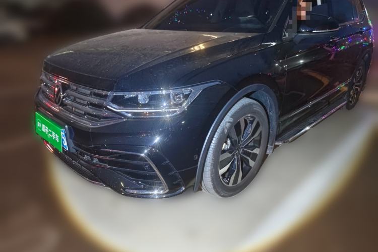 Used Volkswagen Tiguan L 2025 Model Outstanding Version 330TSI Automatic Two-Wheel Drive R-Line Longyao Edition