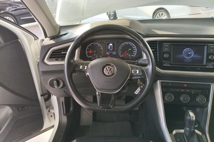 Used Volkswagen T-ROC 2019 230TSI DSG Two-Wheel-Drive Advanced Version China VI Standard