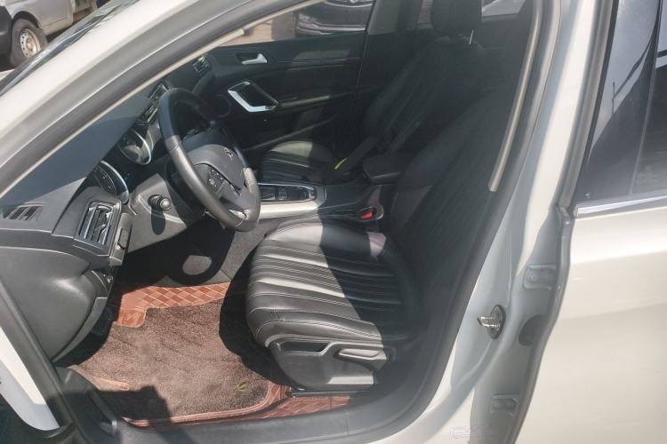 Used Peugeot 408 2019 360THP Automatic Luxury Edition China VI Standard Interior 5