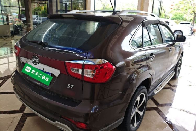 Used BYD S7 2016 2.0T Automatic Prestige Edition Rear Right 45 Deg