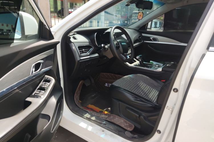 Used JETOUR X70 2020 1.5T DCT Comfort Edition 5-seater