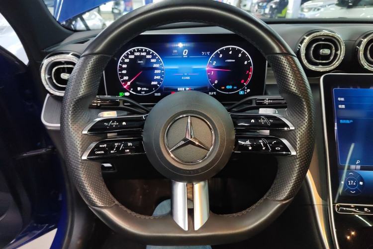 Used Mercedes-Benz C-Class 2022 C 260 L Obsidian Night Sport Edition Steering Wheel
