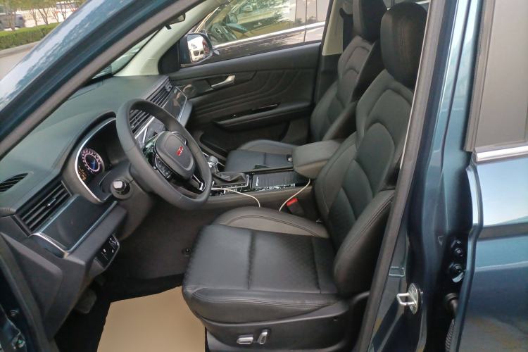 Used Sinotruk VGV U70 2020 1.5T Automatic Smart Luxury 7-Seater Left Front Seat