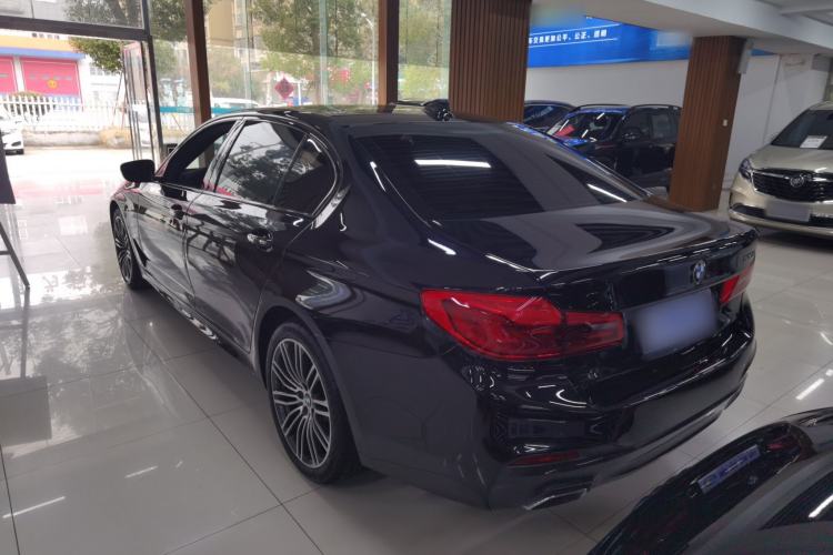 Used BMW 5 Series 2018 Restyled 530Li Leading Edition M Sport Package
