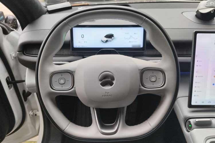 Used Nio ES6 2024 75 kWh Steering Wheel
