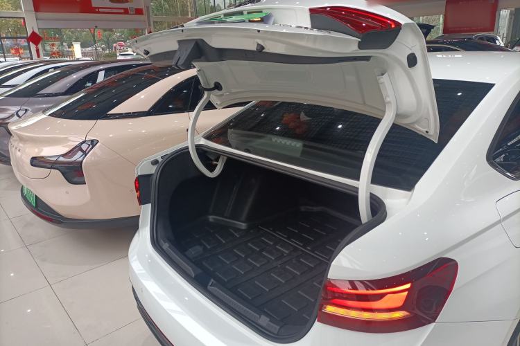 Used Volkswagen Lavida 2024 1.5L Automatic Starry Sky 5 Million Edition